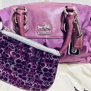 COACH ORCHID BARREL BAG   *BONUS* COACH WRISTLET